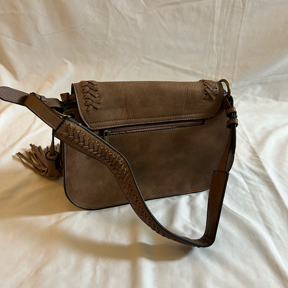 Ampere Vegan Leather Shoulder Bag - Picture 4 of 12